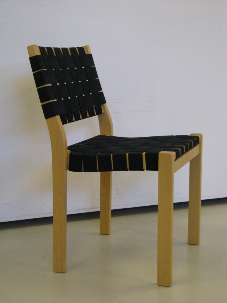 Artek 611 satulavöiden vaihto